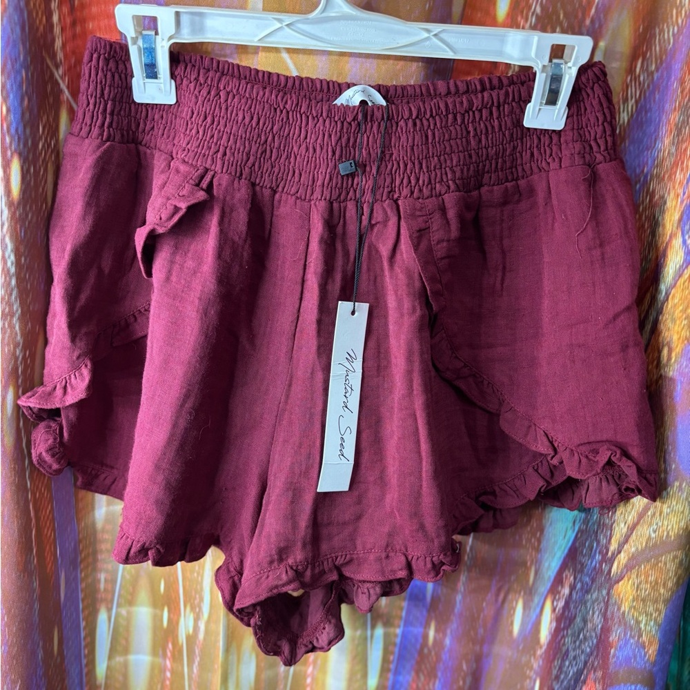 Boutique ✨ Maroon Ruffle Linen Shorts ♥️ NWT
